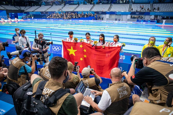 在此次采访