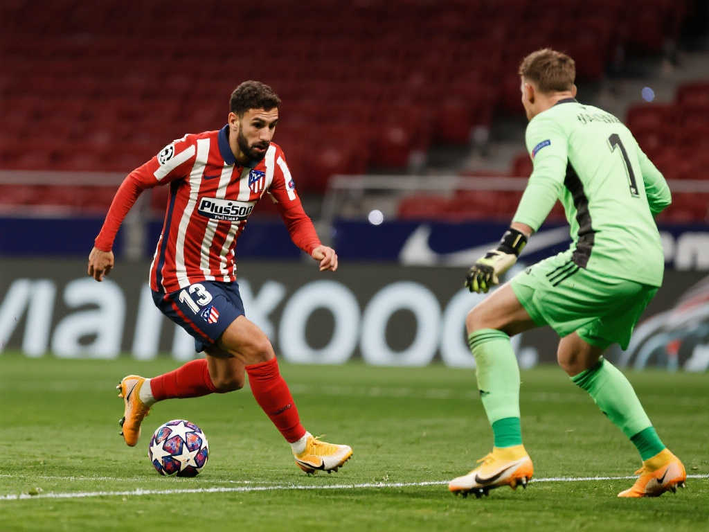 本球員高橋 本球員高橋